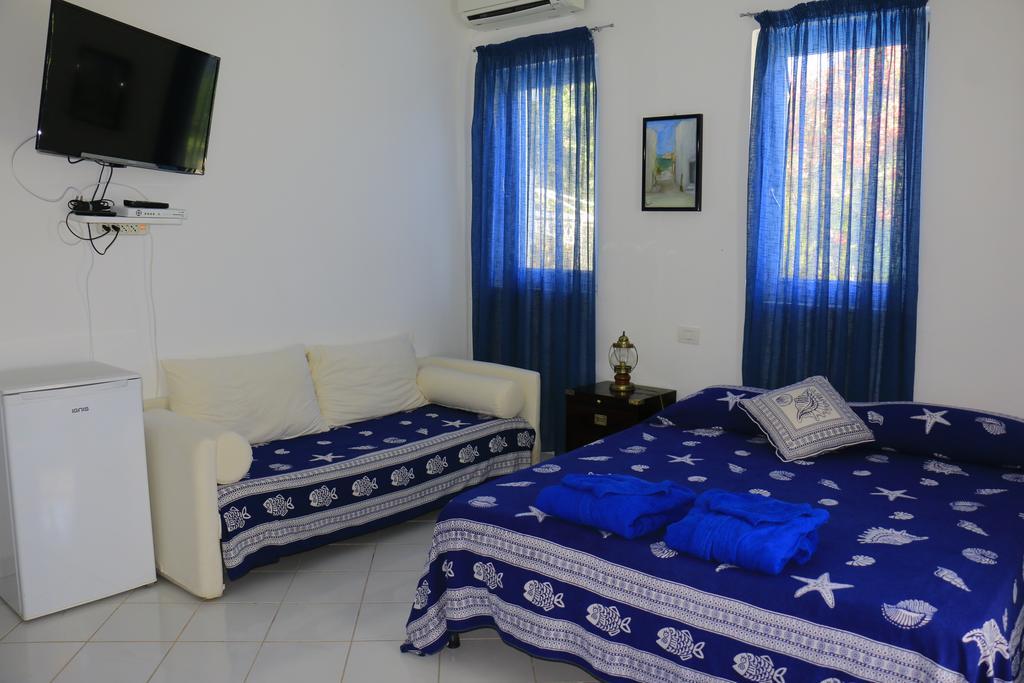 Cala Cavone Guest House Ponza Eksteriør billede