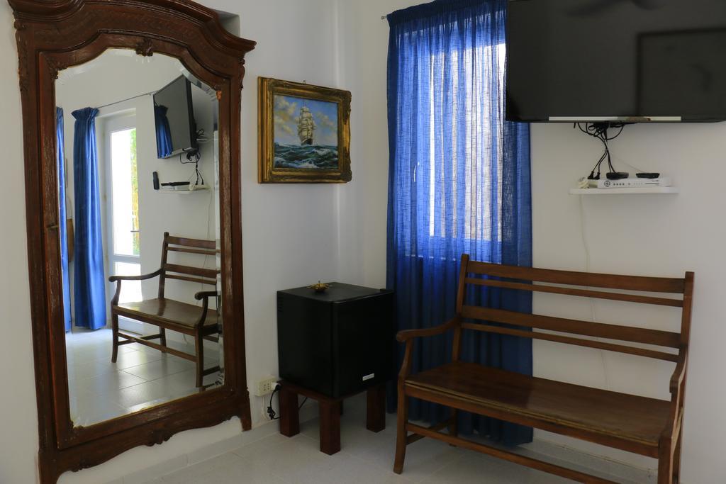 Cala Cavone Guest House Ponza Eksteriør billede