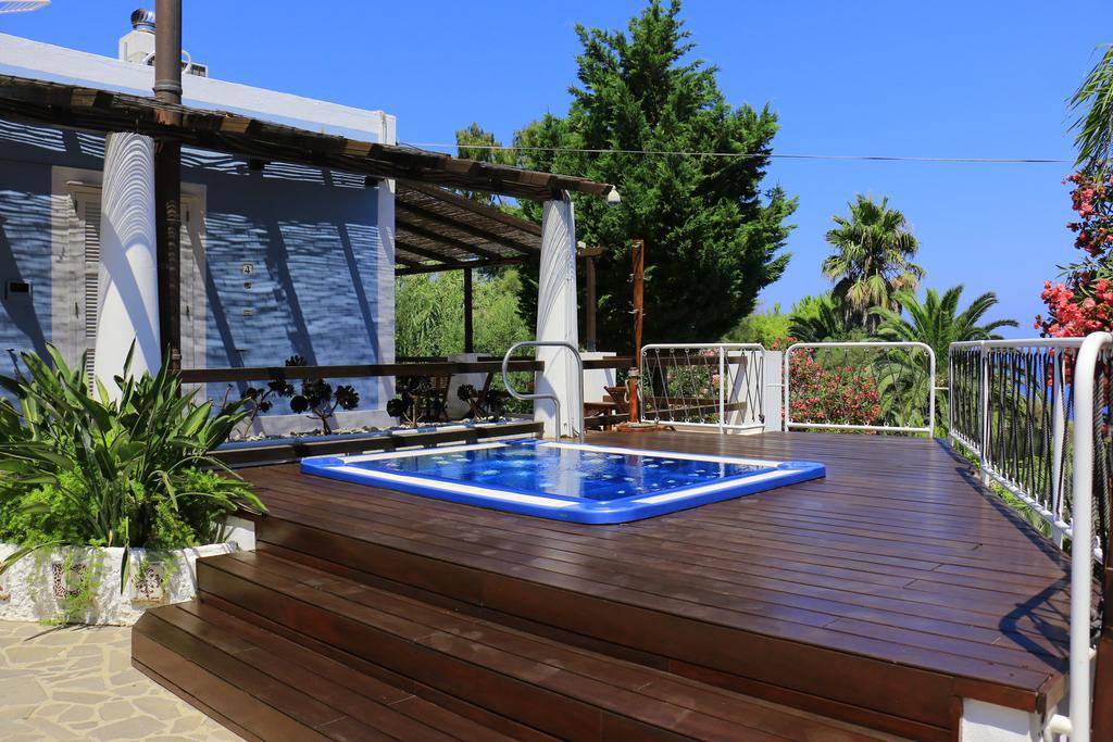 Cala Cavone Guest House Ponza Eksteriør billede