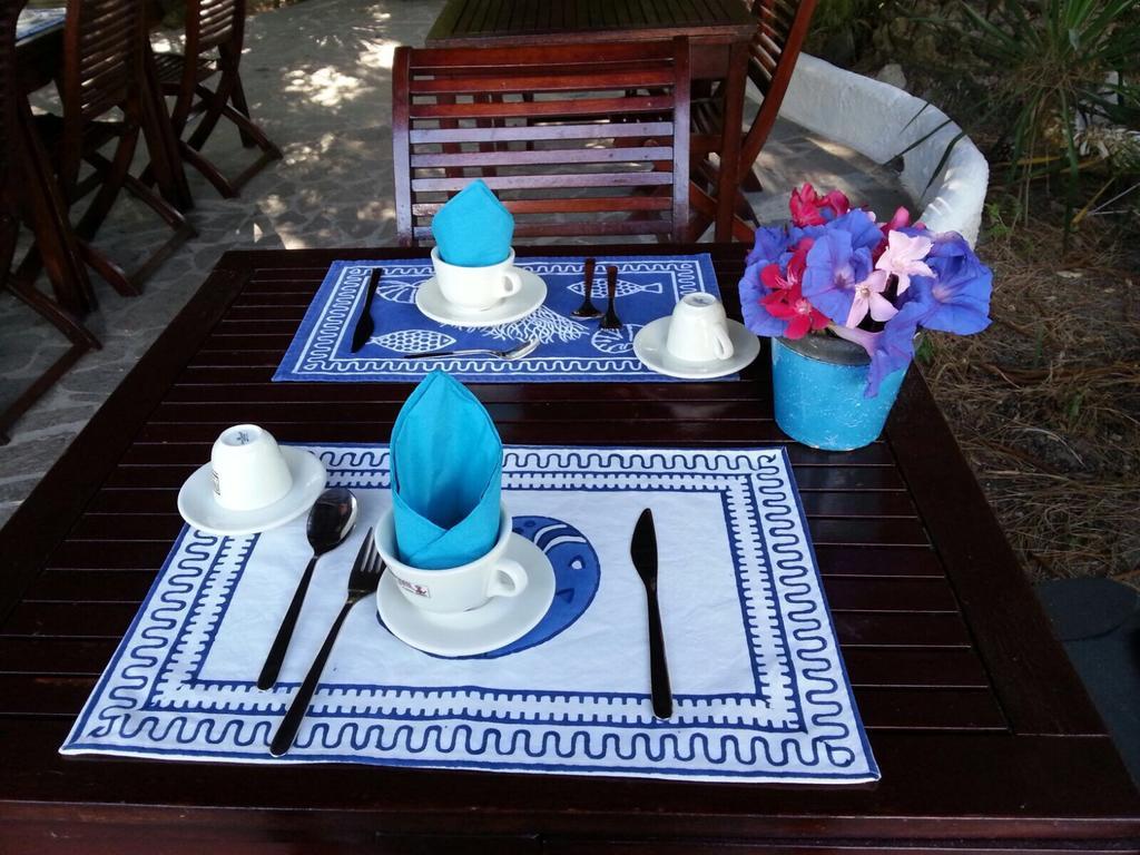 Cala Cavone Guest House Ponza Eksteriør billede